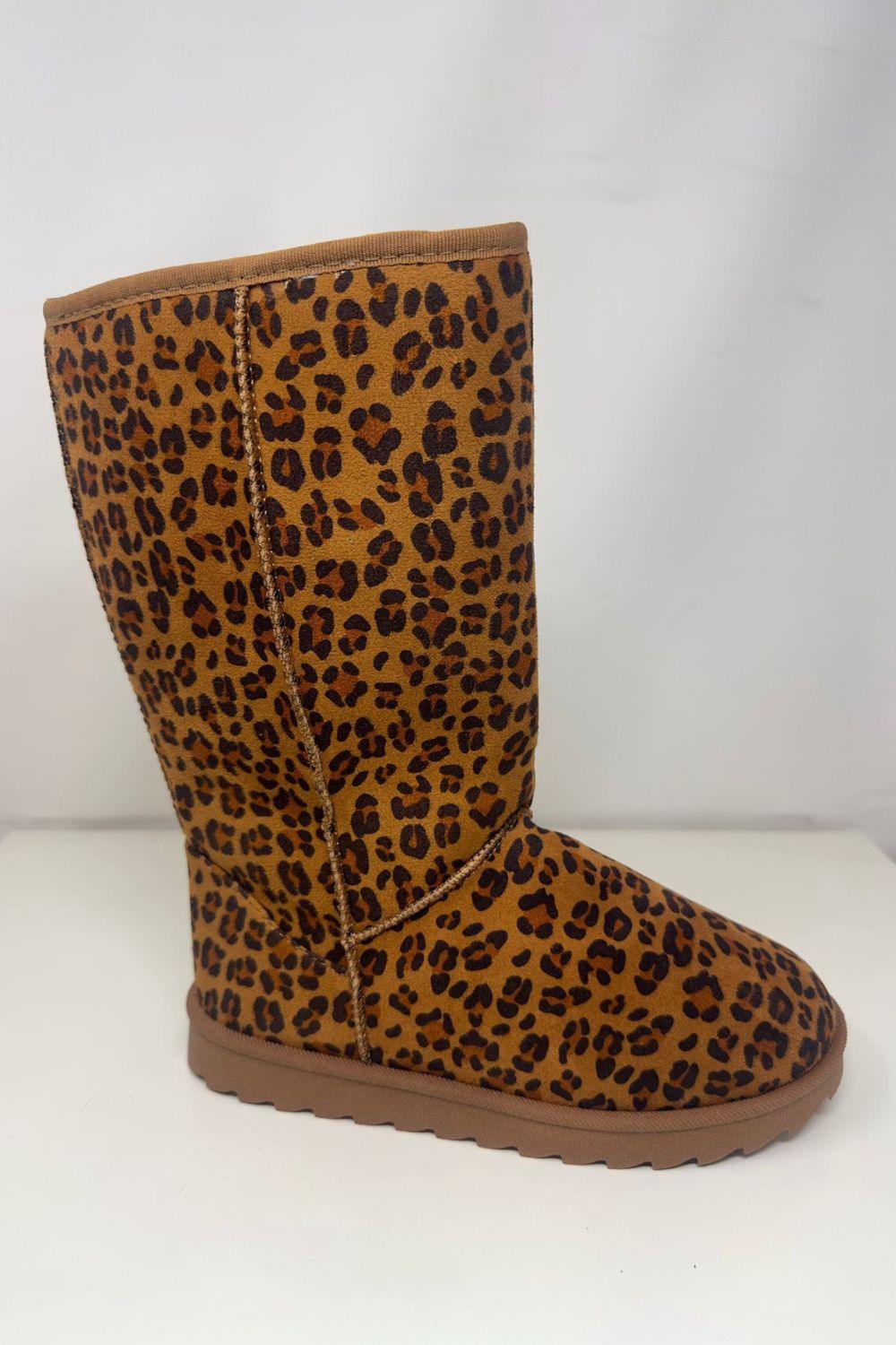 WILD DIVA Leopard Suede Round Toe Boots-2