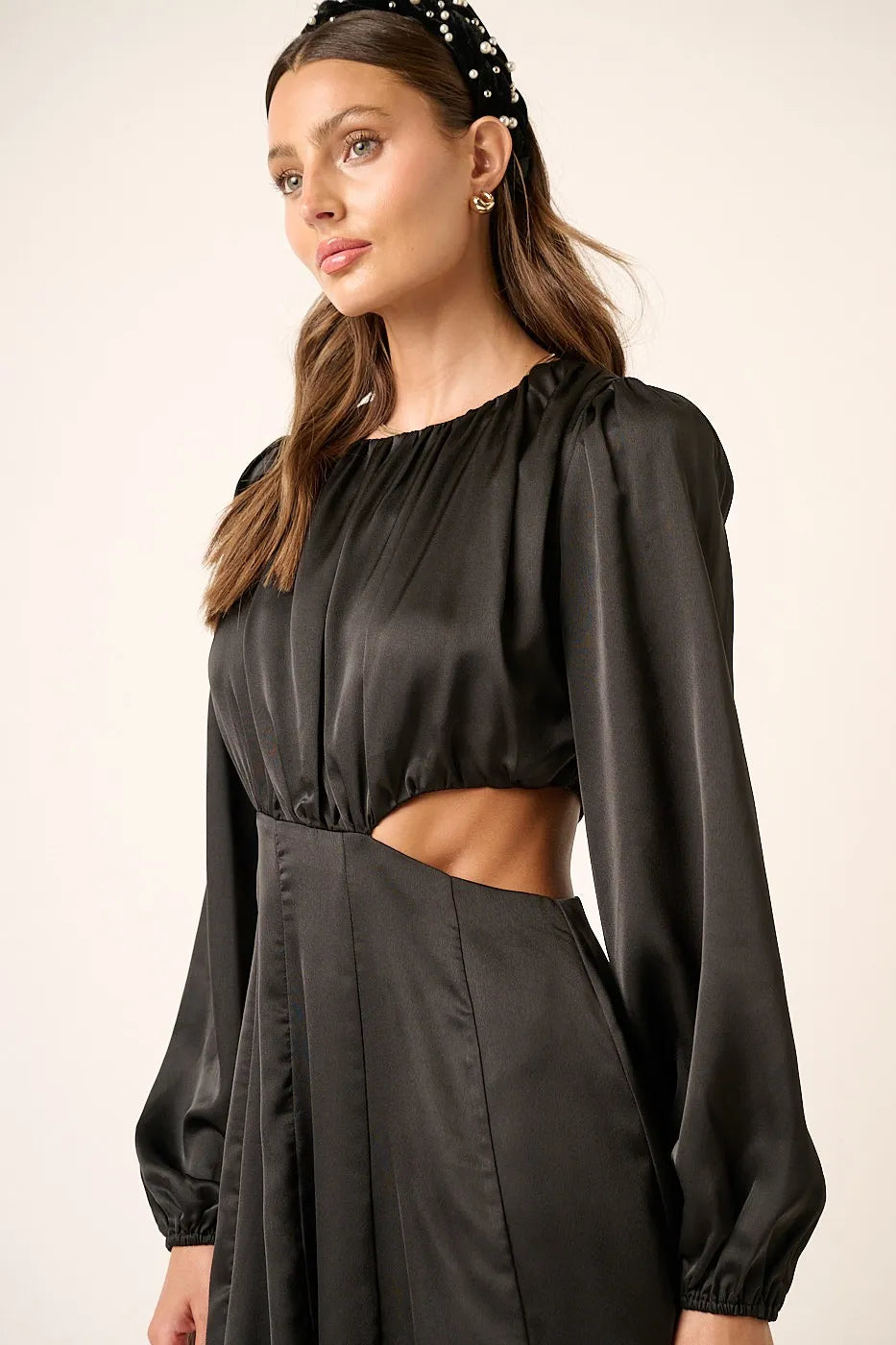 Mittoshop Satin Side Cutout Detail Mini Dress-1