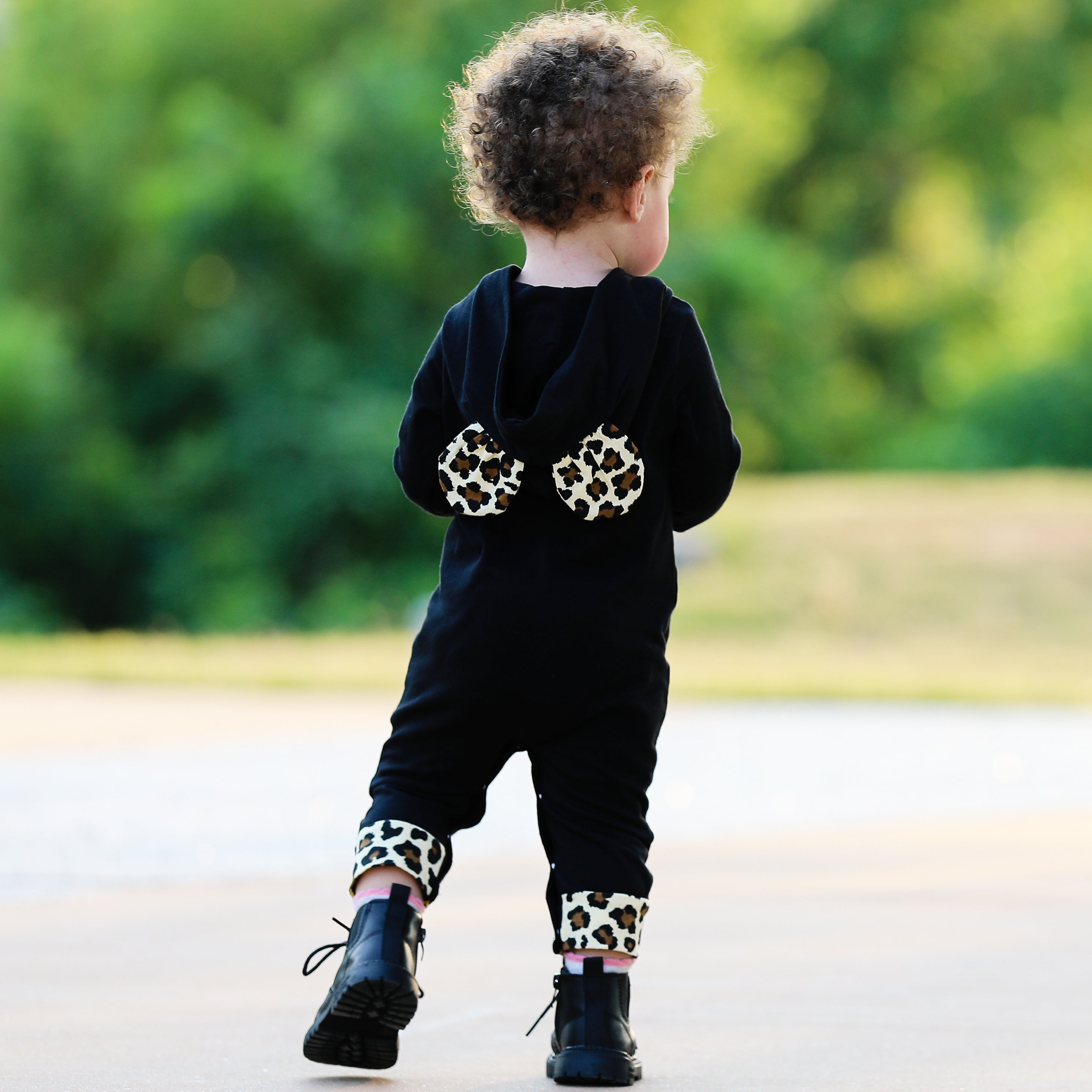 AnnLoren Girls Long Sleeve Leopard Heart Baby Toddler Romper Hoodie One Piece-3