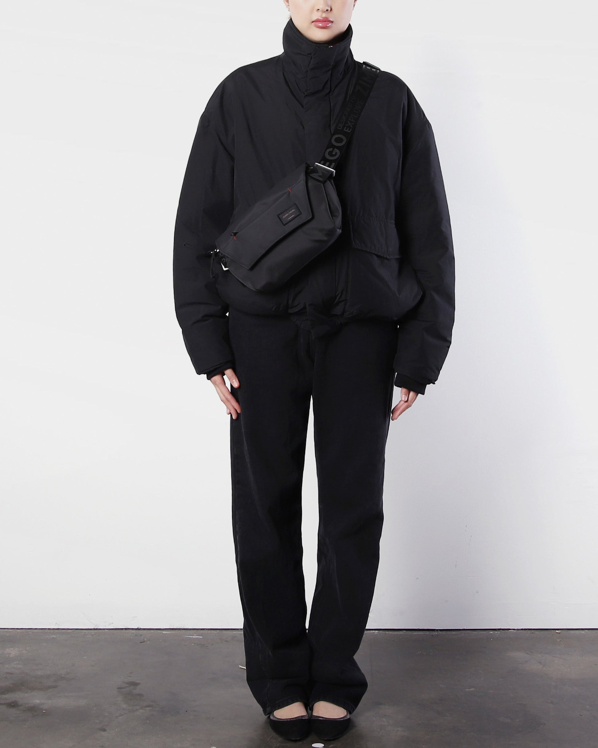 LAX ZIP FLAP FANNY-1