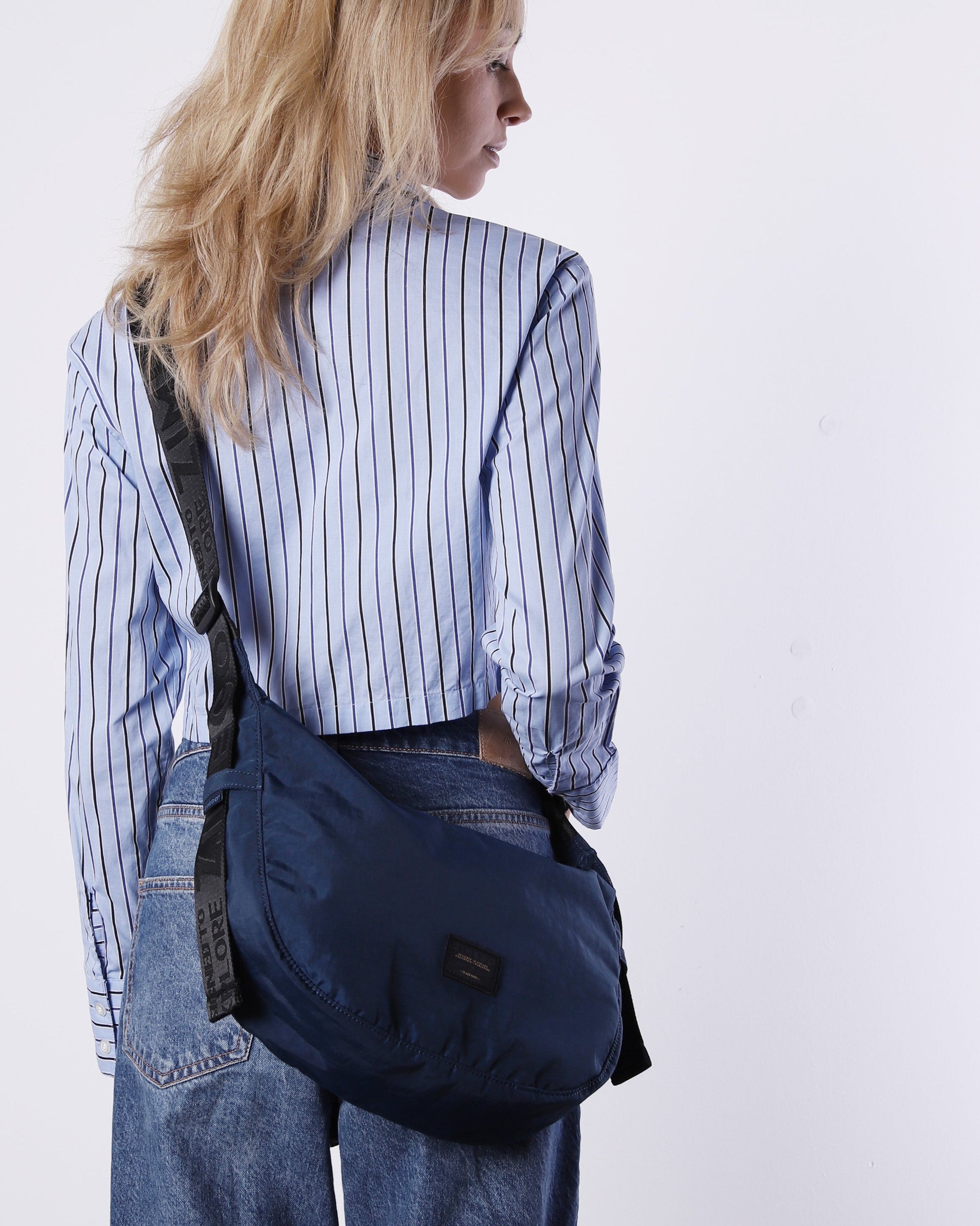 EVERYWHERE CRESCENT-3