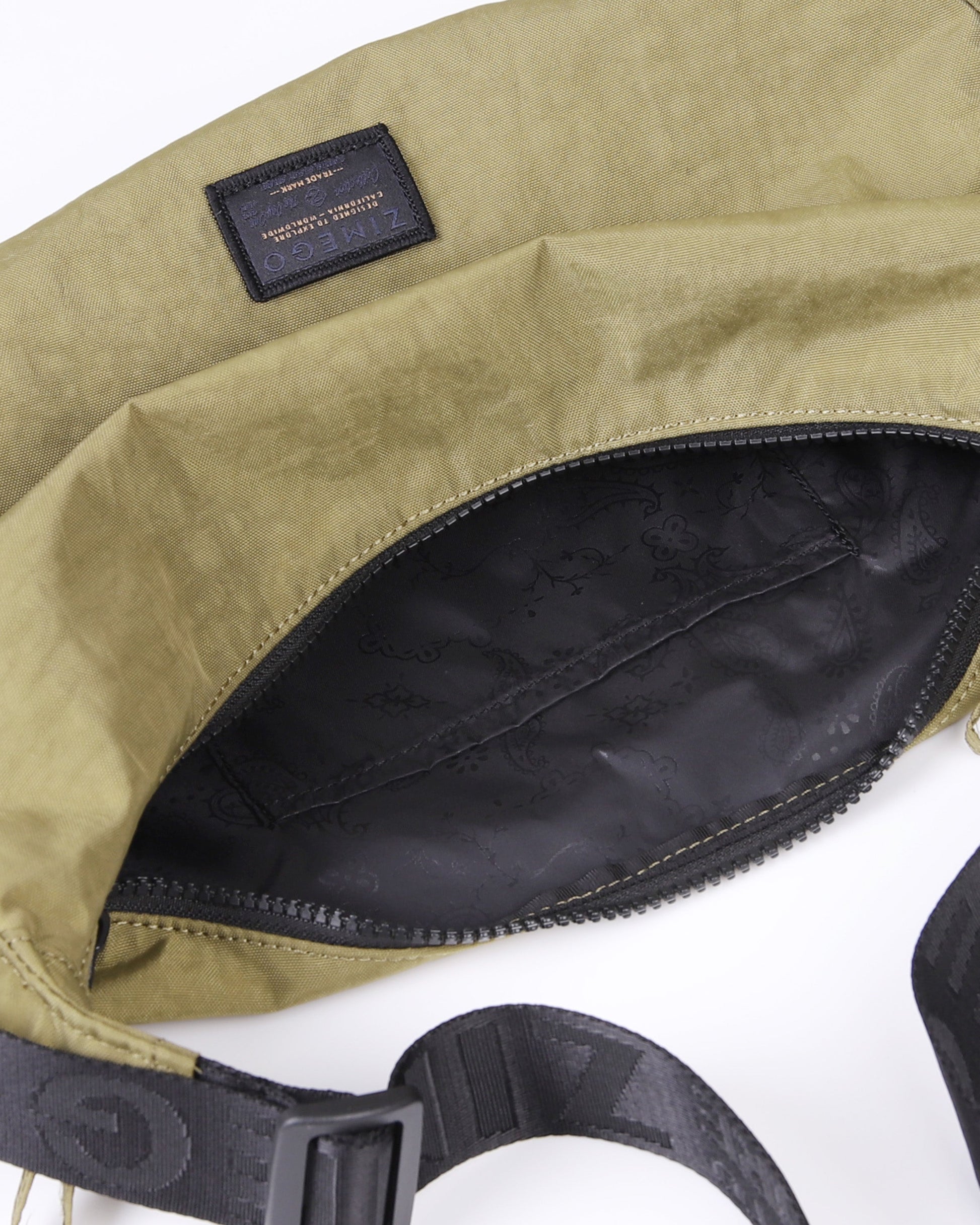 EVERYWHERE CRESCENT-3