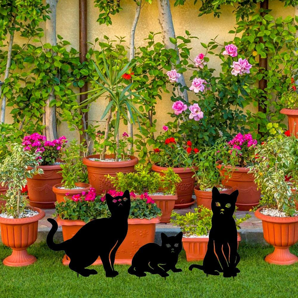 Garden Decor for Outside, 3 Pack Metal Cat Decorative Garden Stakes, Black Cat Silhouette Yard Stakes Spring Garden Decor Outdoor Statues with Reflective Eyes Cat Gifts for Cat Lovers