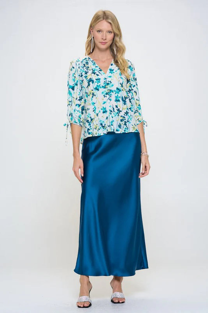 Made in USA Flower Print V Neck Top