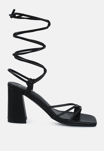 Piri Toe Ring Tie Up Block Sandals-6